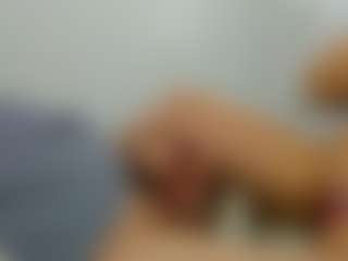 eveeevian's Live Sex Cam Show