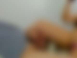 eveeevian's Live Sex Cam Show