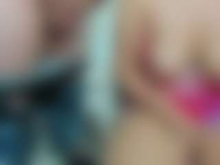 eveeevian's Live Sex Cam Show