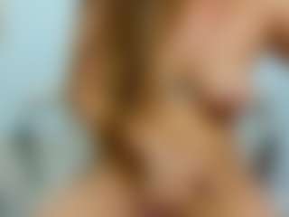 eveeevian's Live Sex Cam Show
