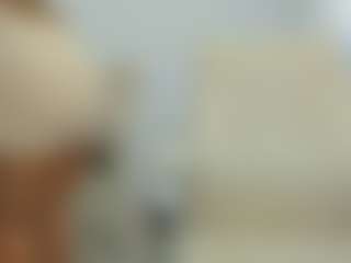 Live cam show with eveeevian - Blowjob on TottyGirls