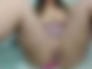 Live cam show with eveeevian - Tease on camtv