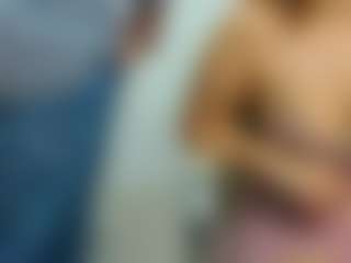 eveeevian's Live Sex Cam Show