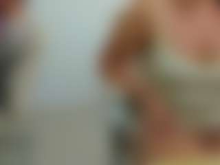 eveeevian's Live Sex Cam Show