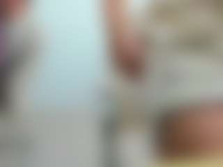 eveeevian's Live Sex Cam Show