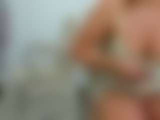 eveeevian's Live Sex Cam Show