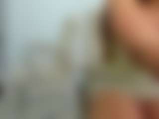 eveeevian's Live Sex Cam Show
