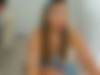 eveeevian's Live Sex Cam Show