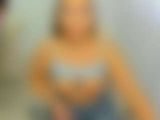 eveeevian's Live Sex Cam Show