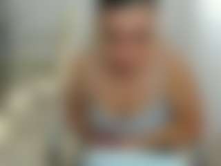 eveeevian's Live Sex Cam Show