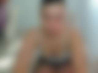 Live cam show with eveeevian - Lingerie on Dolls Live