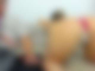eveeevian's Live Sex Cam Show