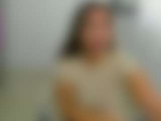 eveeevian's Live Sex Cam Show