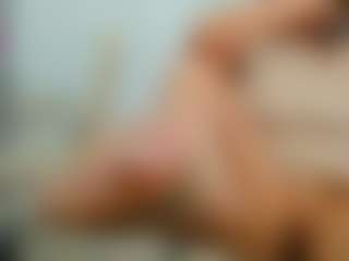 eveeevian's Live Sex Cam Show