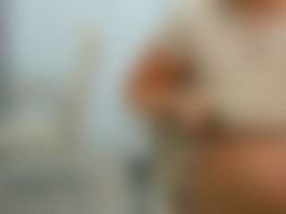 eveeevian's Live Sex Cam Show