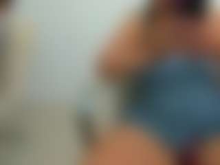 eveeevian's Live Sex Cam Show