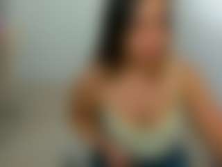 eveeevian's Live Sex Cam Show