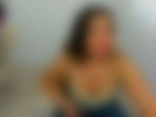eveeevian's Live Sex Cam Show