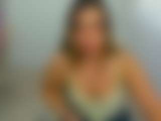 eveeevian's Live Sex Cam Show