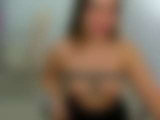 eveeevian's Live Sex Cam Show
