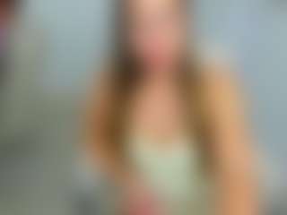 Live cam show with eveeevian - Blonde Hair on luckytryst.com