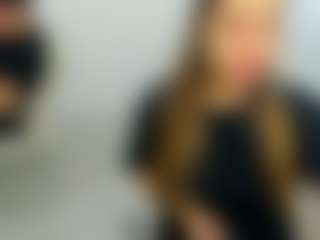 Live cam show with eveeevian - Dildo on CamClone