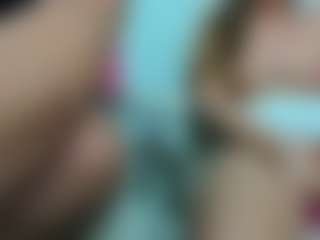 eveeevian's Live Sex Cam Show