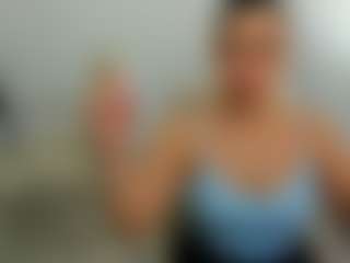 eveeevian's Live Sex Cam Show