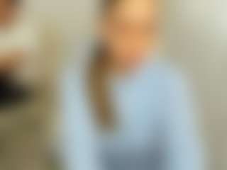 eveeevian's Live Sex Cam Show
