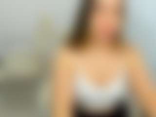 Live cam show with eveeevian - Latina on Cam Slut