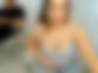 eveeevian's Live Sex Cam Show
