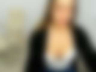 eveeevian's Live Sex Cam Show