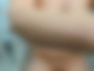 eveeevian's Live Sex Cam Show