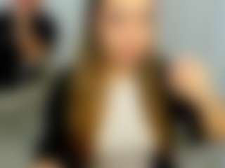 eveeevian's Live Sex Cam Show