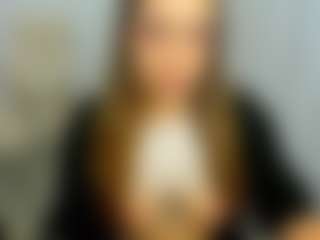 eveeevian's Live Sex Cam Show