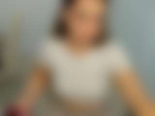 eveeevian's Live Sex Cam Show