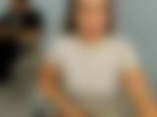 eveeevian's Live Sex Cam Show