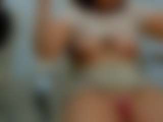 eveeevian's Live Sex Cam Show