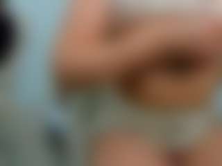 eveeevian's Live Sex Cam Show