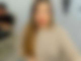 Live cam show with eveeevian - Bedroom on liverealitysex.com
