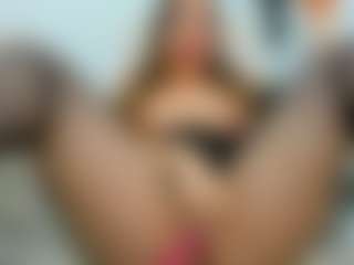 eveeevian's Live Sex Cam Show