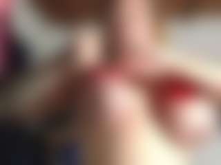 rousse-ellise's Live Sex Cam Show