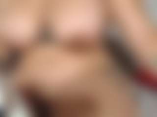 rousse-ellise's Live Sex Cam Show