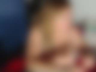 Live cam show with rousse-ellise - Strip Blonde Hair on alttransgirls