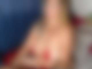 rousse-ellise's Live Sex Cam Show