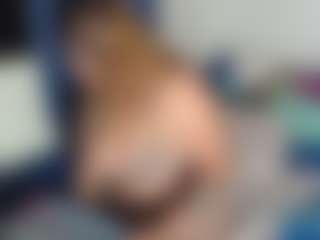 Live cam show with rousse-ellise - BBW on Dare Cams