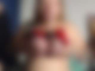 rousse-ellise's Live Sex Cam Show
