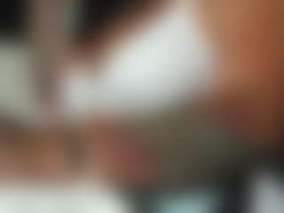 rousse-ellise's Live Sex Cam Show