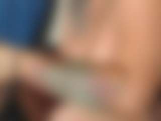Live cam show with rousse-ellise - Blonde Hair on Camsoda