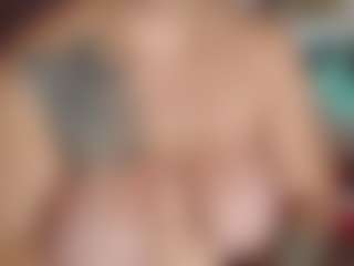 rousse-ellise's Live Sex Cam Show